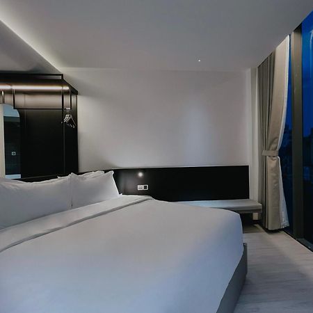The Concept Hotel Hcmc- District 1 Ho Chi Minh City Exterior photo