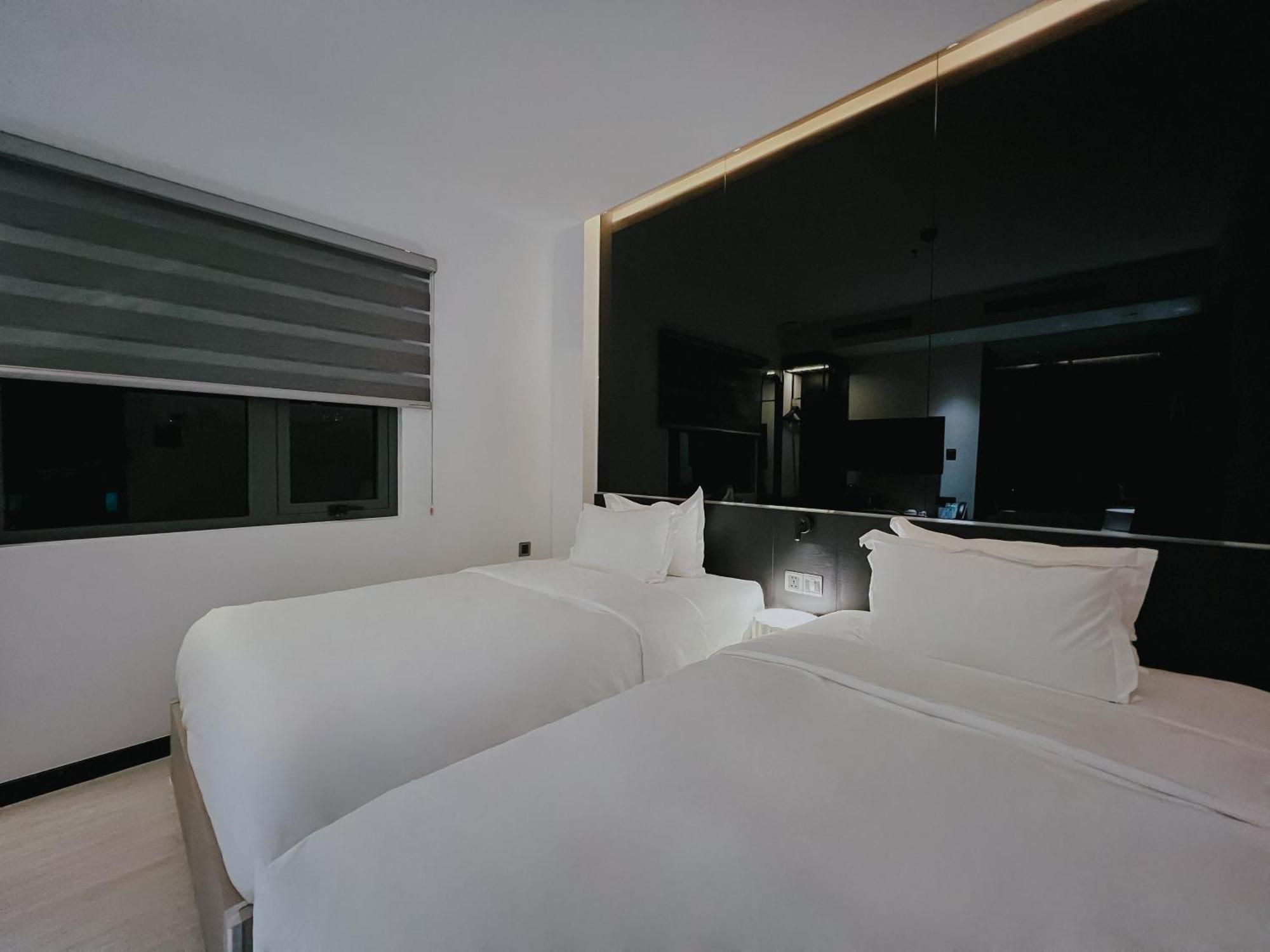 The Concept Hotel Hcmc- District 1 Ho Chi Minh City Exterior photo